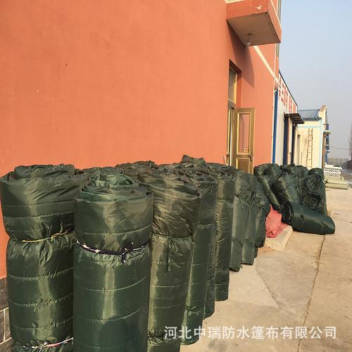 河北厂家供应保温防寒隔热工程棉被防水御寒保温被 棉篷布